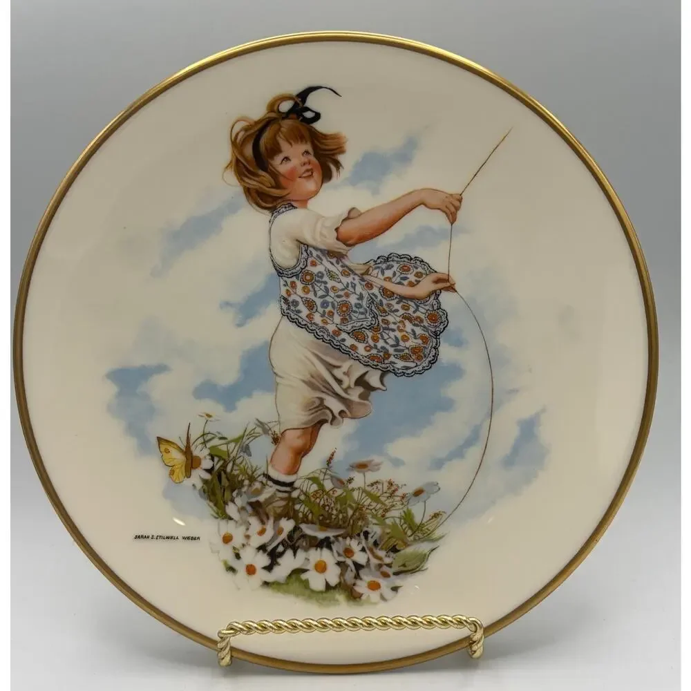 Sarah S. Stilwell Weber Royal Devon 1977 Plate #477 “Springtime Breezes”